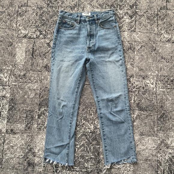 Women’s size 26 Agolde mid wash ankle crop jeans with distressed hem - Picture 3 of 8